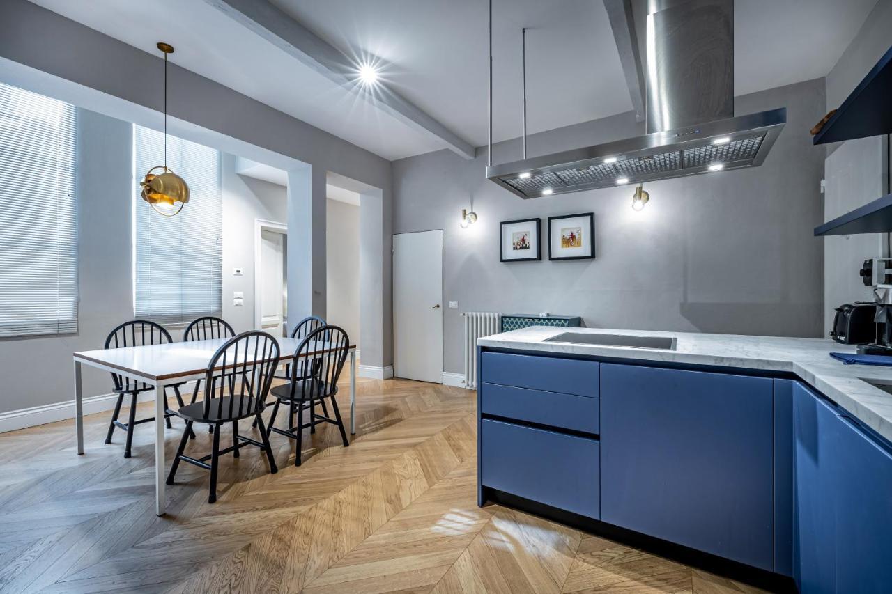 Hs4U Ricasoli Luxury Apartment Near Duomo N. 3 Флоренция Екстериор снимка