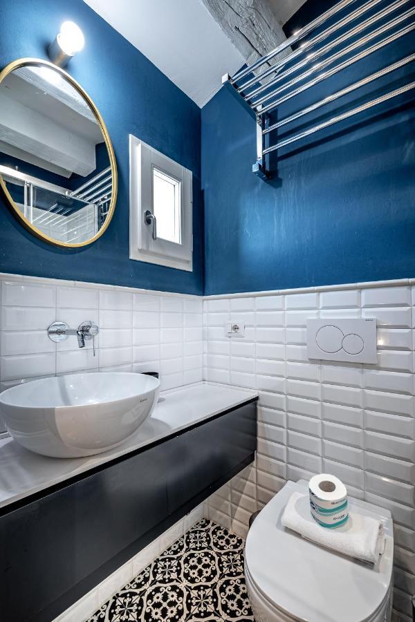 Hs4U Ricasoli Luxury Apartment Near Duomo N. 3 Флоренция Екстериор снимка