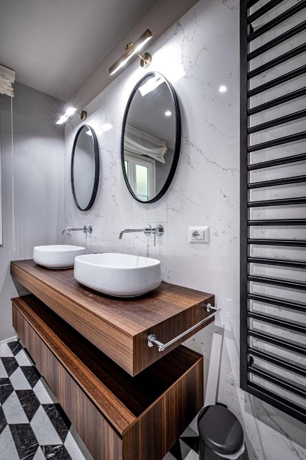 Hs4U Ricasoli Luxury Apartment Near Duomo N. 3 Флоренция Екстериор снимка